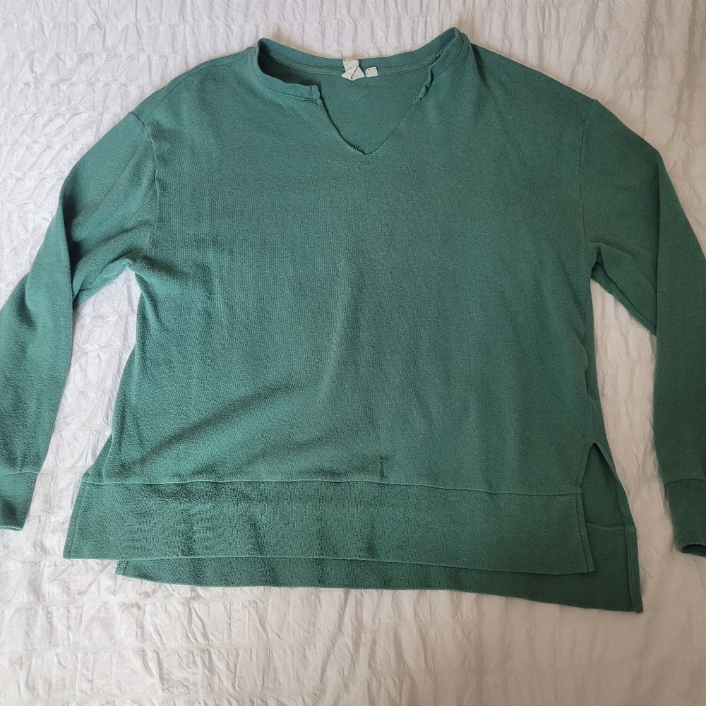 Women's Green Sweater